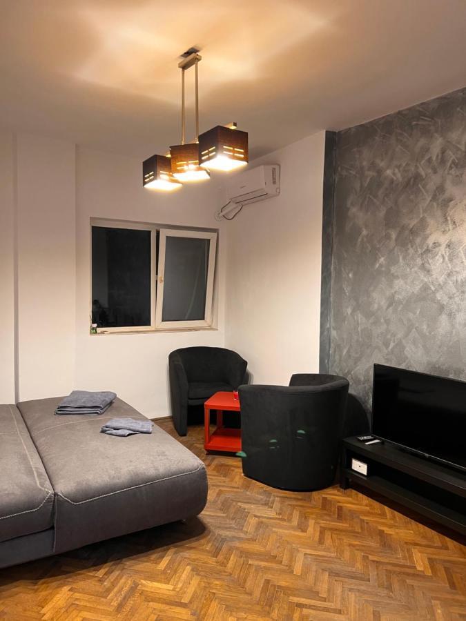 Emi Apartaments Bucureşti Ngoại thất bức ảnh